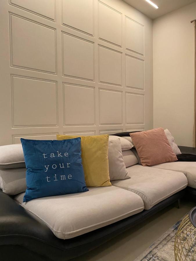 Comfort Apartament, Near The Beach Durres Ngoại thất bức ảnh