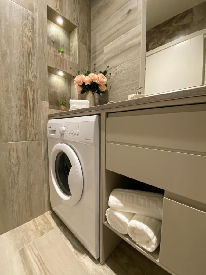 Comfort Apartament, Near The Beach Durres Ngoại thất bức ảnh